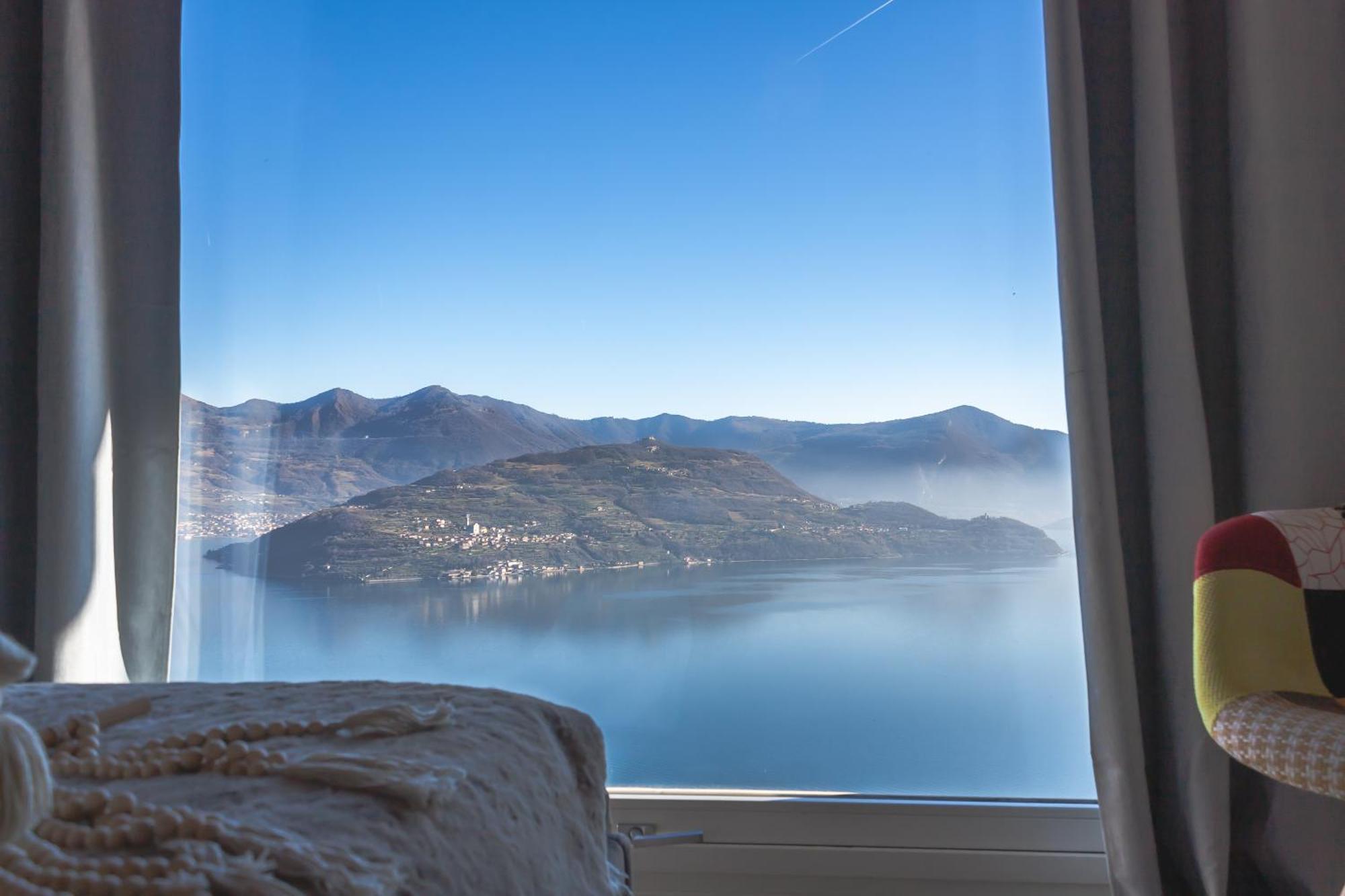 Mia Isola With Lake View, Garden And Swimming Pool Parzanica Exterior foto