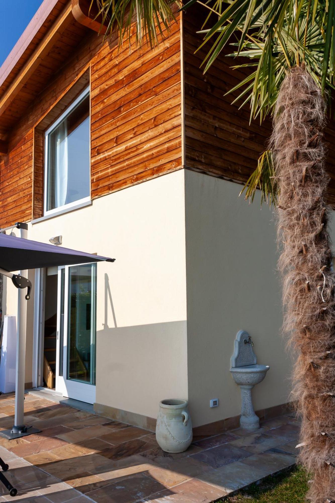 Mia Isola With Lake View, Garden And Swimming Pool Parzanica Exterior foto